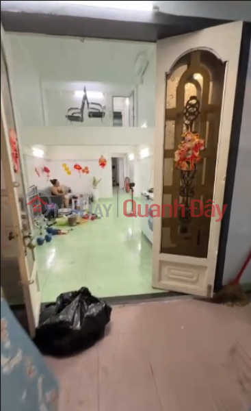 CHO THUÊ NHÀ 1 TRỆT 1 LỬNG 1 LẦU SÂN THƯỢNG 100M2 – MẶT TIỀN SỐ 15 CA VĂN THỈNH, P.11, Q.TÂN BÌNH, Việt Nam Cho thuê đ 18 triệu/ tháng