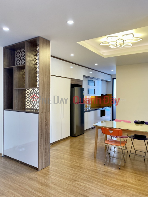 Bán căn hộ thiết kế 2 ngủ 2 wc dt 79 m2 đã hoàn thiện đẹp cc CT5A Mễ Trì Thượng _0