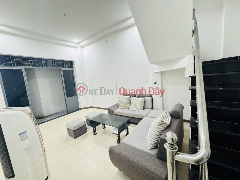 ► Nhà kiệt rộng gần MT Phan Châu Trinh, Hoàng Diệu 45m2, 2.5 tầng, đẹp, 3.45 tỷ Niêm yết bán