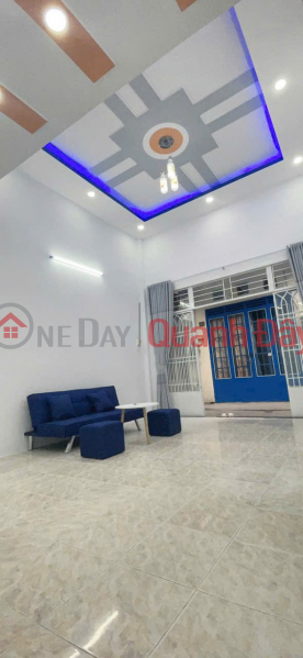 đ 2.15 Billion House for sale in Binh Tan, very cheap price 2.15 billion, right at Binh Long market, street 3, industrial area 35m2