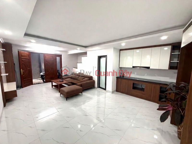 Phan Ke Binh Street, 50m² x 5 floors x 5m² frontage, price 13.9 billion VND - 2 sides open, near the main street. Sales Listings