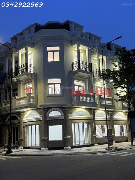 Property Search Vietnam | OneDay | Residential Sales Listings | Corner shophouse for sale at Icon Central, Di An, Binh Duong, currently rented out for 20 million VND\\/month.