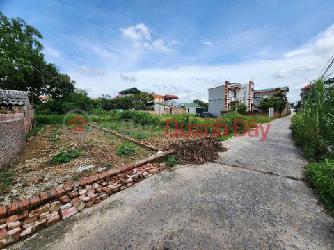 Bán đất Thuận Thành, Bắc Ninh. 80m2 * mt 4,5m * 2,6 tỷ. đường ô tô, view hồ. _0
