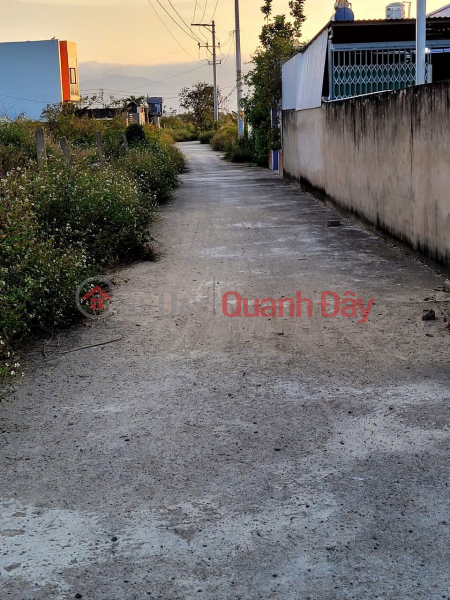COOL CORNER LOT, RESIDENTIAL LAND PLAN IN DIEN TOAN COMMUNE - DIEN KHANH! PRICE ONLY 5 BILLION Sales Listings