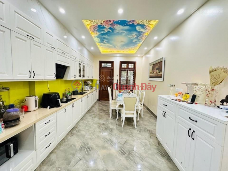 Property Search Vietnam | OneDay | Residential, Sales Listings, Lot division - auto pass - 105m2 x 23 billion - Vinh Phuc street - 6t elevator - residential area - full furniture