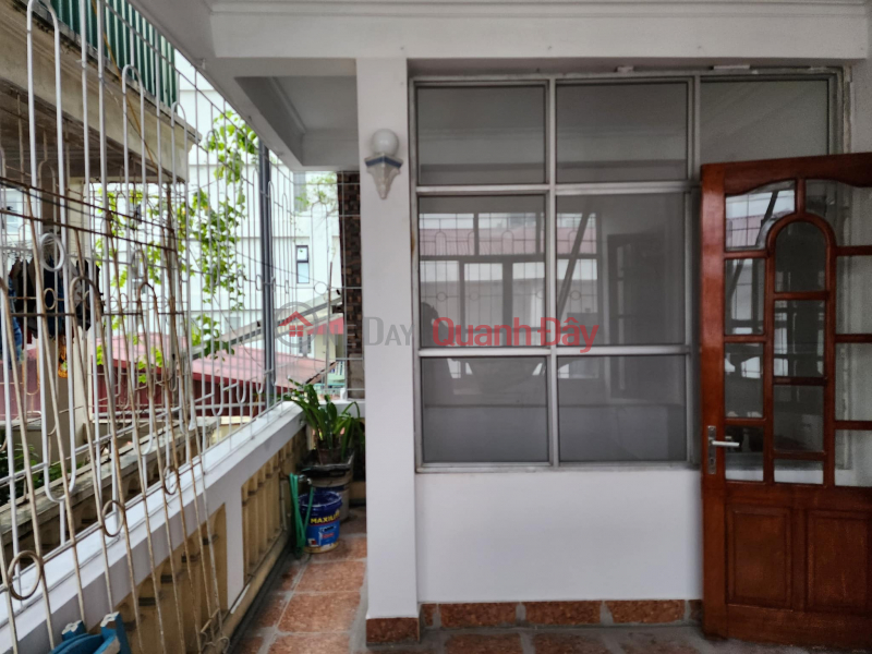 đ 17 Million/ month House for rent in Tran Quoc Toan street, 35m2 x 5 floors, price 17 million VND