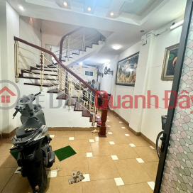 NHÀ HIẾM PHỐ PHAN KẾ BÍNH-BA ĐÌNH. 40M2x 5 Tầng- MT4m -8,5 Tỷ _0