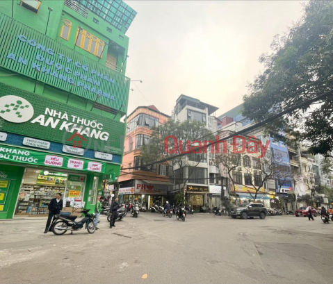 House 40m, Building 5 floors on Quoc Tu Giam Street. Extreme Business Corner Lot. Owner Thien Chi Sells House Quoc Tu Director Dong Da. _0
