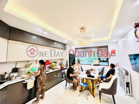 View Amazon! Bán nhà mặt phố Nguyễn Đình Chiểu, 42m2, 7 tầng thang máy, mặt tiền 4.1m, nhỉnh 33 tỉ _0