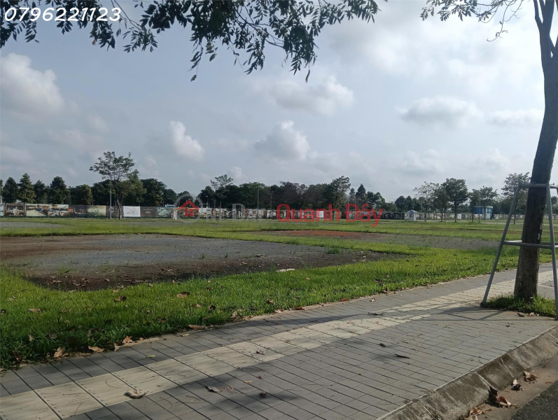 Bán đất tại Ấp Yên Ngựa, ĐT 744, Định Thành, 10 tỷ, DT 1800 m2, giá đầu tư Niêm yết bán