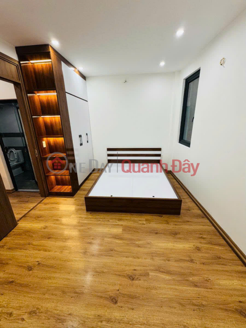 RARE OPPORTUNITY! 35m2 x 4-story house, bright and airy, with title deed, 20m wide road allowing car access, 6.6 billion VND. _0