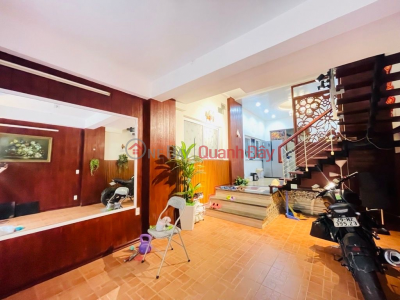 đ 18,9 tỷ lạc long quân 50m x6 tầng 18,9 tỷ ô tô qua nhà,ngõ thông,full nội thất,5p ra hồ tây