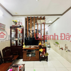 Hiếm , nhà 2 tầng 38m2 khu quân dội p13 Tân Bình _0