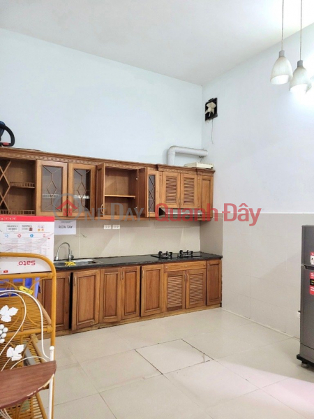 Self-built 4-storey house for sale, Thong Lane is busy with business, car parked at the door, price is around 5 billion Vietnam Sales đ 5.6 Billion