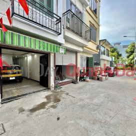 I am the owner selling a house on Truong Dinh - Tan Mai, 46m2, 5 floors, 1 attic, facing the alley, cars can go all the way to the house. _0