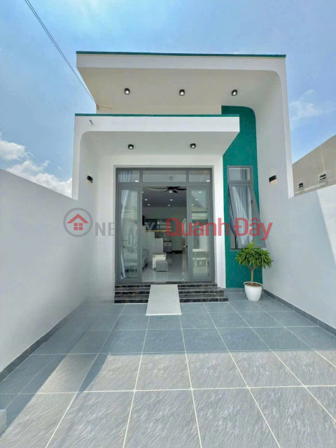 Sở hữu nhà đẹp, sổ riêng thổ cư chỉ với 300tr. Gần KCN Thạnh Phú _0