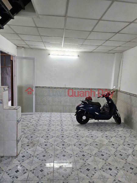 đ 2.95 Billion | Car Parking Gate, Phuoc Long B, District 9, Area 72m2, 2 solid floors for rent 7 million only 2.95 billion.