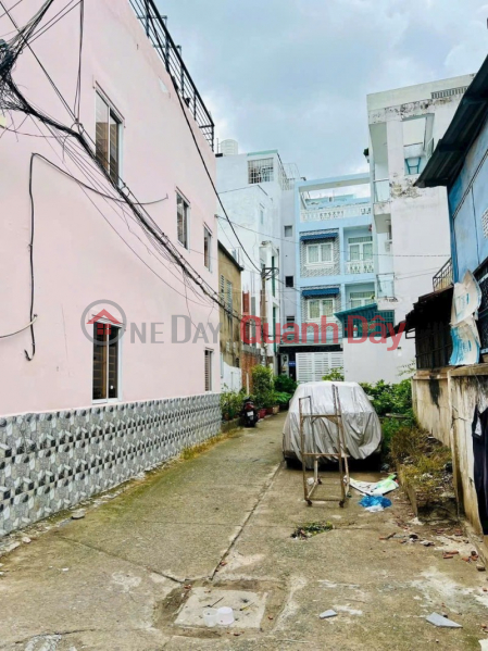 Property Search Vietnam | OneDay | Residential, Sales Listings | Opposite Co.op Mart - Car alley - (3.05 x 8)m - 3-storey reinforced concrete