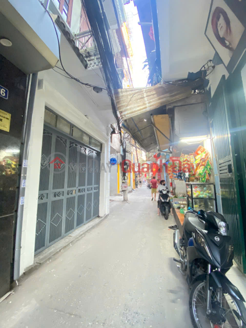 Cho thuê nhà ngõ 151 Nguyễn Đức Cảnh, 3 tầng x 40m2, KD nhỏ, Spa, Nail mi, 12 Triệu (có t.lượng) _0