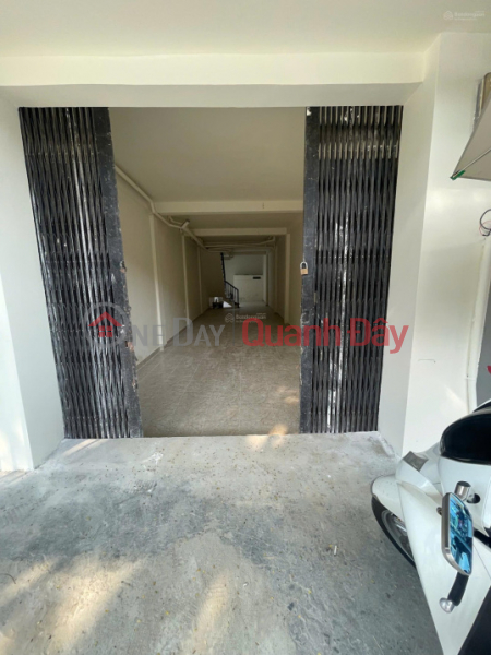 Property Search Vietnam | OneDay | Residential, Sales Listings House with street frontage on Hoa Binh Street, next to Hoa Binh Primary School, 13.5 billion VND.