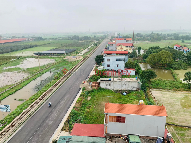 Property Search Vietnam | OneDay | Nhà ở | Niêm yết bán | Bán lô đất đẹp mặt đường 385, kinh doanh buôn bán tốt, 100m mặt tiền 5m, lưu không rộng
