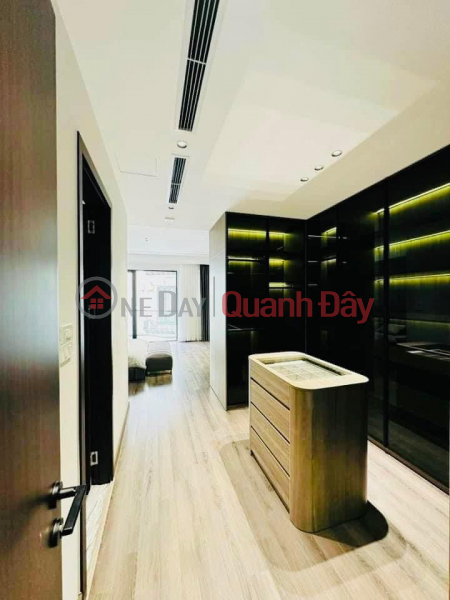 ₫ 15.6 Billion, Beautiful house Ngoc Lam, 75m x 7 floors, 5.6m frontage, modern design, garage, full furniture