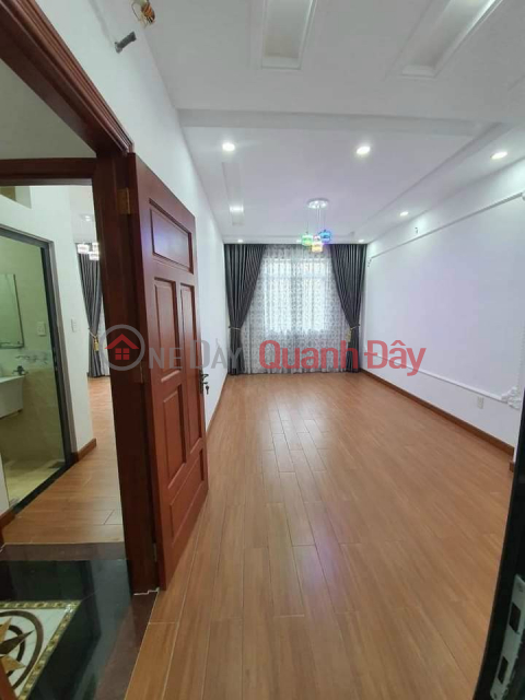 House for sale with 4 floors, Dong Hung Thuan Street 10B, Dong Hung Thuan District 12, cheap price _0