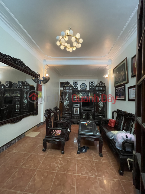 Private house for sale on Nguyen Trai street, 58m 3 floors, CORNER LOT, 3 sides, clear alley, 6 billion contact 0817606560 _0