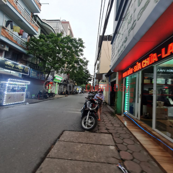 Land use right lot 59m2, 5m frontage, square, car access at Trau Quy, Gia Lam. Contact 0989894845, Vietnam, Sales đ 8.67 Billion