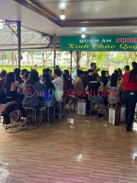 đ 250 Million | Restaurant for sale - Spacious premises of 440m2 - Prime location opposite Tan Tao Industrial Park, near the market, good business potential.
