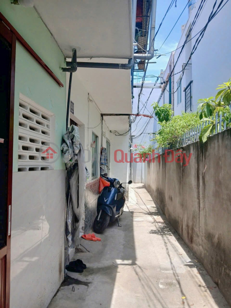 đ 1,4 tỷ | BÁN NHÀ TTTP CẤP 4 CÓ GÁC HẺM 2/4 PHƯỜNG NHA TRANG CHỈ 1TY4