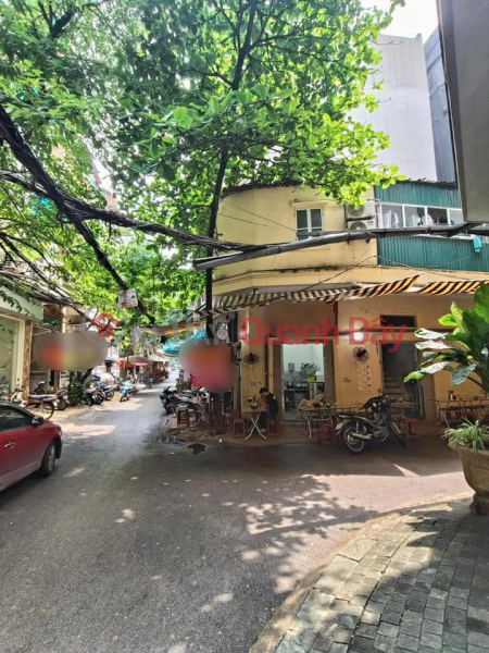 Property Search Vietnam | OneDay | Residential | Sales Listings CORNER LOT - Tran Quang Dieu, Hoang Cau 30\\/35m2\\/ 6m frontage only 11.8 billion Parked cars