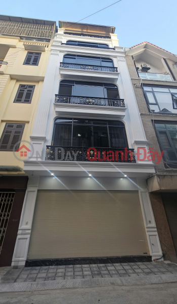 My family is renting out a house, 114m2, 5 floors; Le Thanh Nghi, Tran Dai Nghia - 23 million VND. Rental Listings
