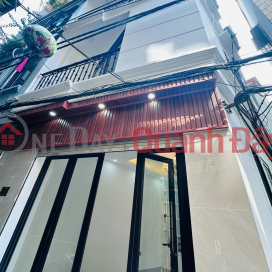 Owner needs to urgently sell 5-storey house, corner lot, 3 open spaces, car parking at the door in Quan Hoa, Cau Giay _0