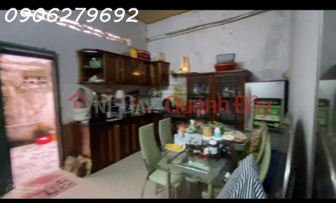 House for sale at 55A\/11, Nguyen Hue Street, Tuy Hoa Ward, Dak Lak. Price: 2.52 billion VND, 100m2. _0