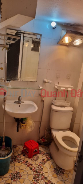 ₫ 9.5 Million/ month, HOUSE FOR RENT IN KHAM THIEN MARKET, 3.5 FLOOR, 50M2, 4 BEDROOMS, 2 WC, PRICE 9.5 MILLION\\/MONTH.