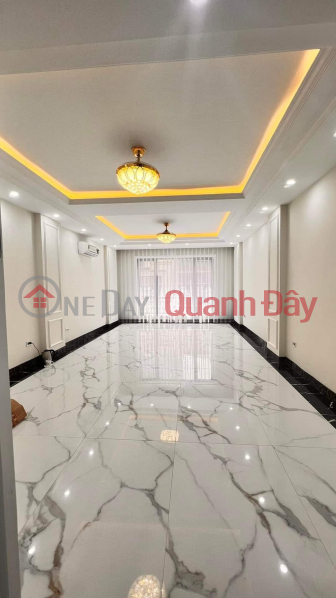 Urgent sale of beautiful house Hoang Quoc Viet car garage, office elevator, spa 30m to the street, 84m - 11.7 billion Vietnam, Sales, đ 11.7 Billion