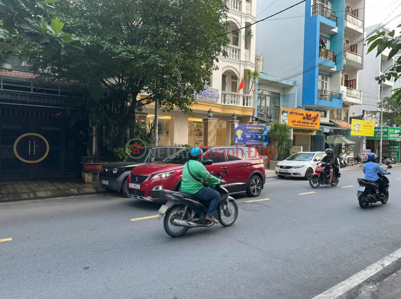 Property Search Vietnam | OneDay | Residential Sales Listings Owner urgently selling - Price reduced by 1 billion to 26 billion - Villa at 105A Nguyen Huu Tien - 189m2 - 16m wide road - 6 bedrooms