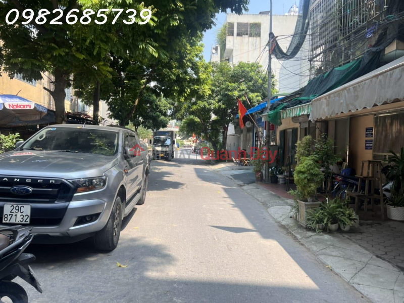 Selling land to subdivide cars to avoid sidewalks Mo Lao Service Ha Dong 50m approximately 7 billion negotiable by owner Sales Listings
