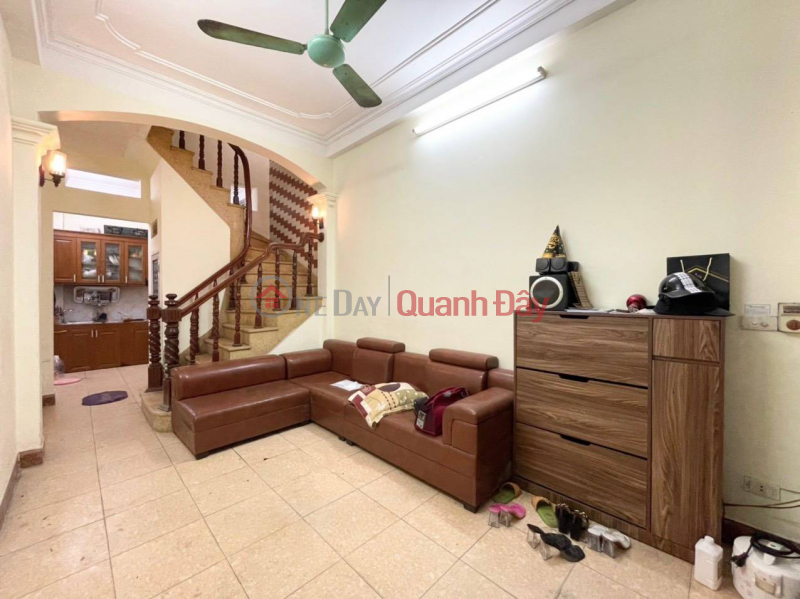 Private house for rent in Kham Thien lane, Dong Da, area 30m - 4 floors, 3 bedrooms, 2 bathrooms, fully furnished, price 11 million Rental Listings