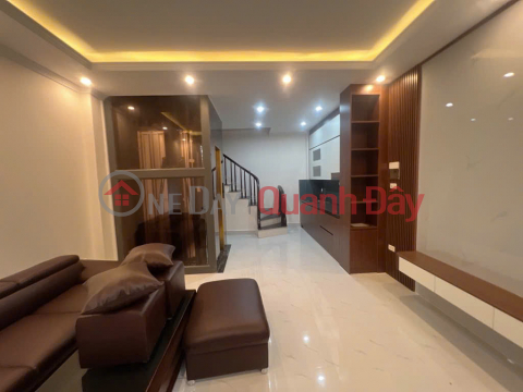 HOT PHU LUONG HA DONG 5 FLOORS ELEVATOR _ CORNER LOT _ FULLY FURNISHED _ 50M TO PARKING LOT FOR ONLY OVER 6 VND _0