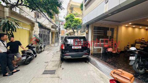 Bán nhà 4 tầng Hoàng Cầu, 51m2, ô tô đỗ cửa, kinh doanh, giá 11.5 tỷ _0