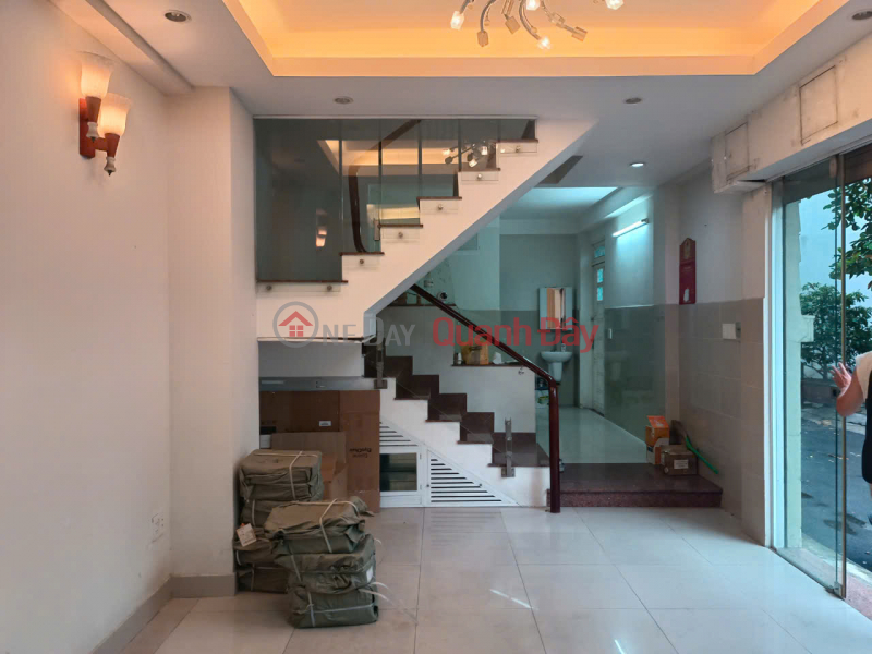 House for rent in car alley, 7 bedrooms, convenient for service, only 20 million, Ward 26, Binh Thanh District Rental Listings