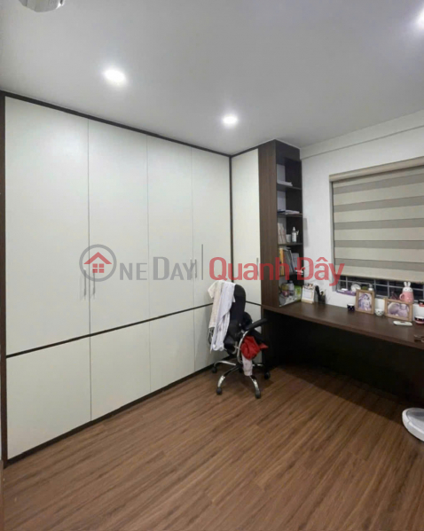 Please Select Residential Sales Listings | đ 5.3 Billion
