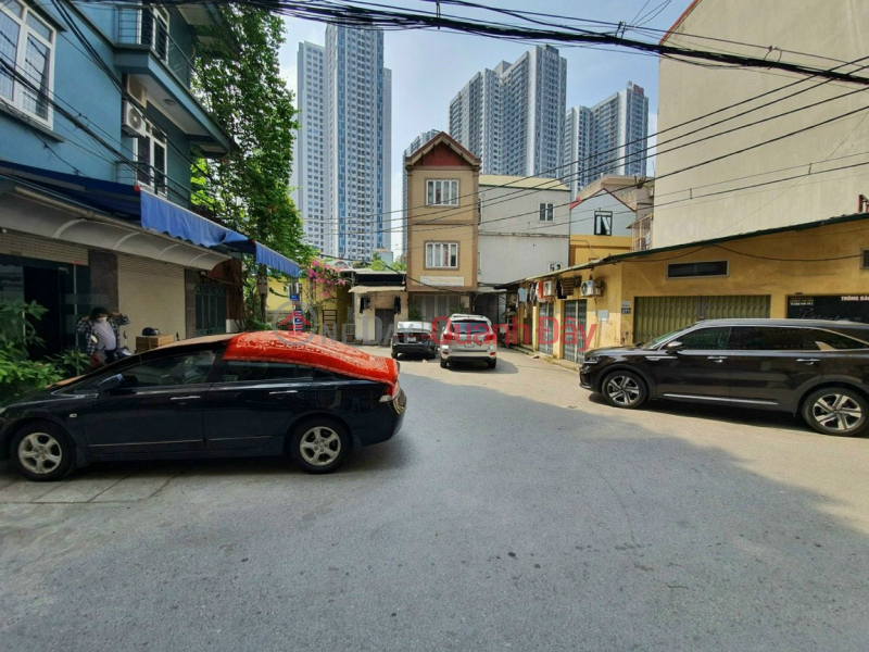 Property Search Vietnam | OneDay | Residential, Sales Listings, Selling 7-storey building PHU DIEN, HO Tung Mau - 85M, 2MT-18P Fully furnished, car parked at gate DT 1 billion\\/year