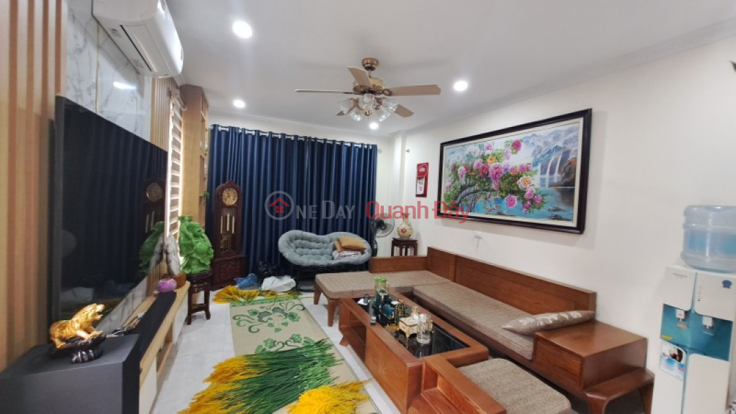 Quan Nhan Nhan Chinh house for sale 45M 6 floors corner lot, beautiful business house right at the corner 7 billion contact 0817606560 Sales Listings