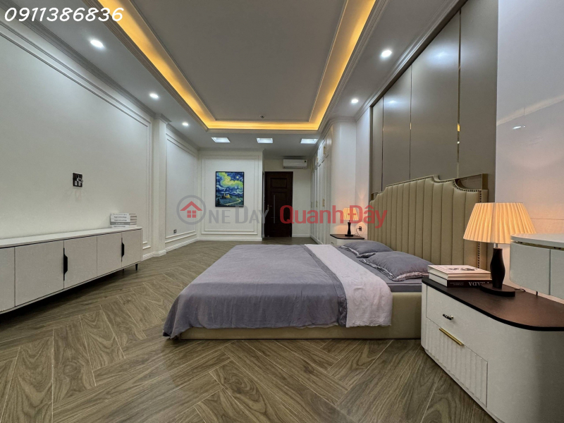 đ 29 Billion, A masterpiece of subdivided land with car access in the 7.2ha Vinh Phuc area, Ba Dinh district. 42\\/50m² x 8 floors, VIP interior