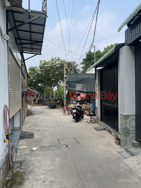 Property Search Vietnam | OneDay | Residential Sales Listings, House for sale on Huynh Thi Mai street, Hoc Mon district, area 76m2, price only 2.93 billion.