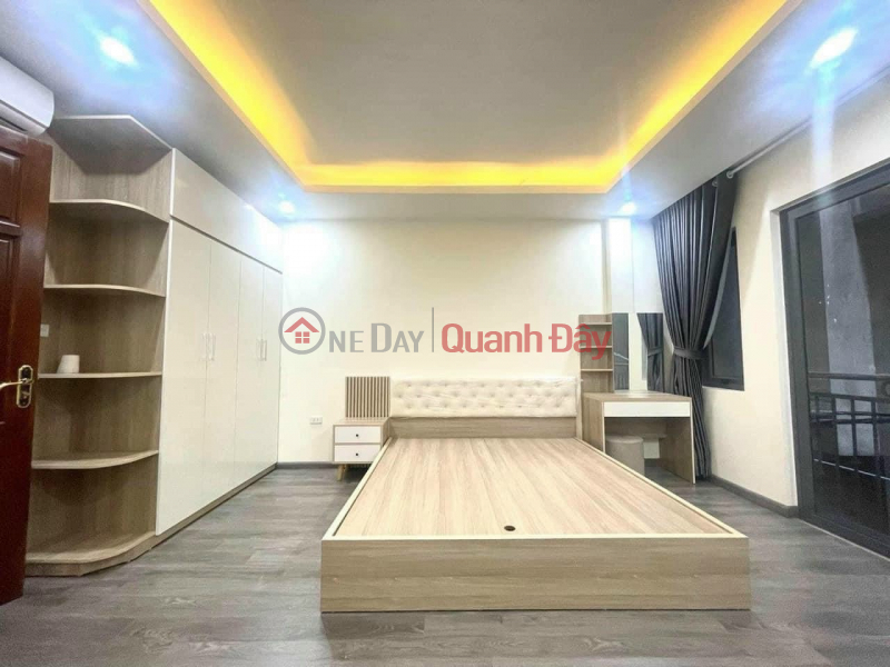 đ 10.5 Billion | Yen Hoa Street 6 floors 42m BEAUTIFUL NEW HOUSE - CORNER LOT - TINE LANE - CAR GARAGE - 3 STEPS TO THE STREET -