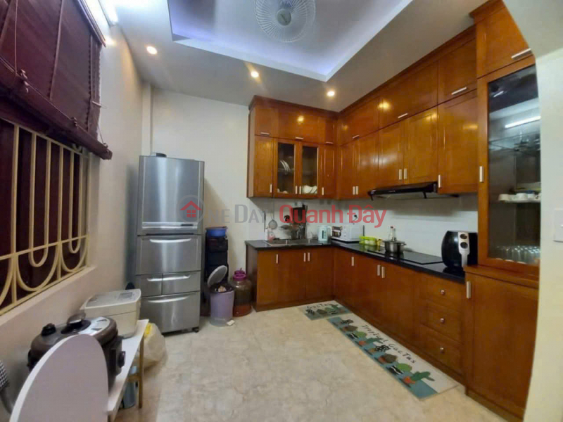 Property Search Vietnam | OneDay | Residential | Rental Listings, House for rent in lane 553 Giai Phong, 4 floors x 45m2, 5 bedrooms, 15 million for office, online business